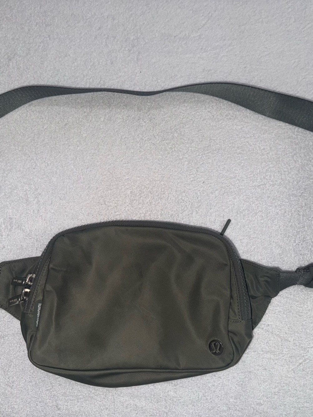 Lululemon Everywhere Belt Bag Green Crossbody Fanny Pack Good Condition